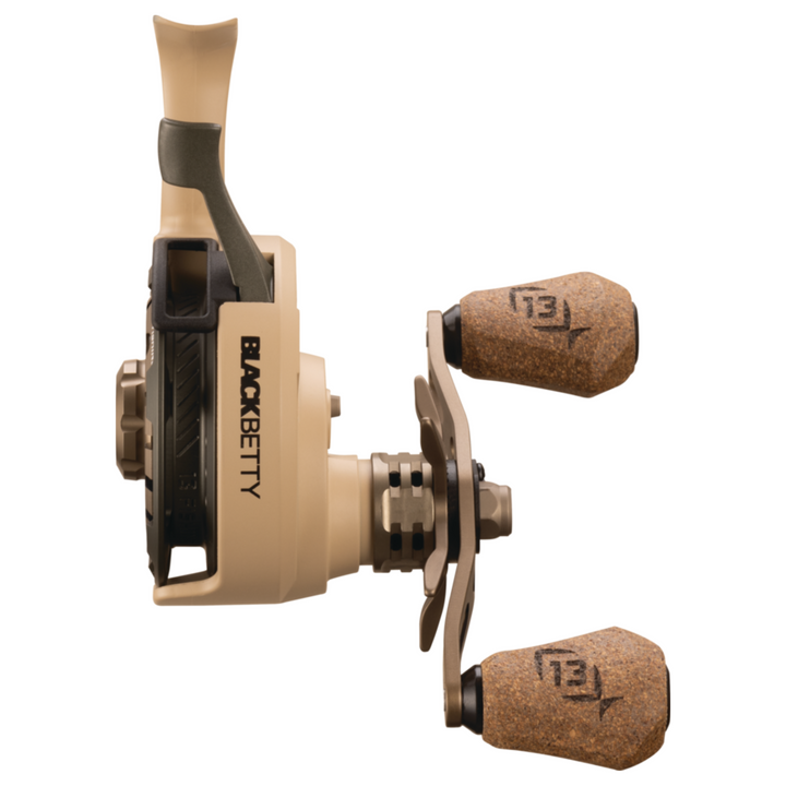 13 Fishing Black Betty FreeFall Carbon Trick Shop Pilkkikela | Vasen