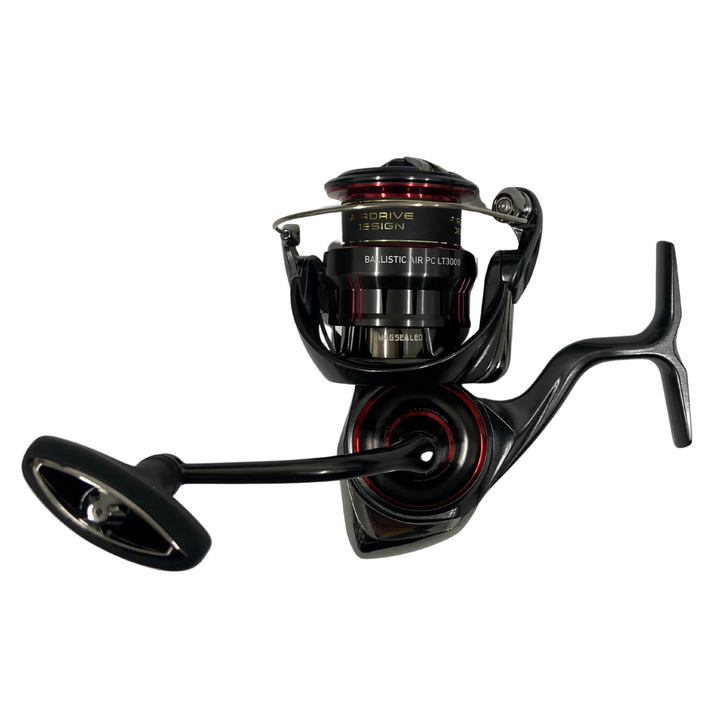 Daiwa 25 Ballistic Air PC LT3000 Avokela