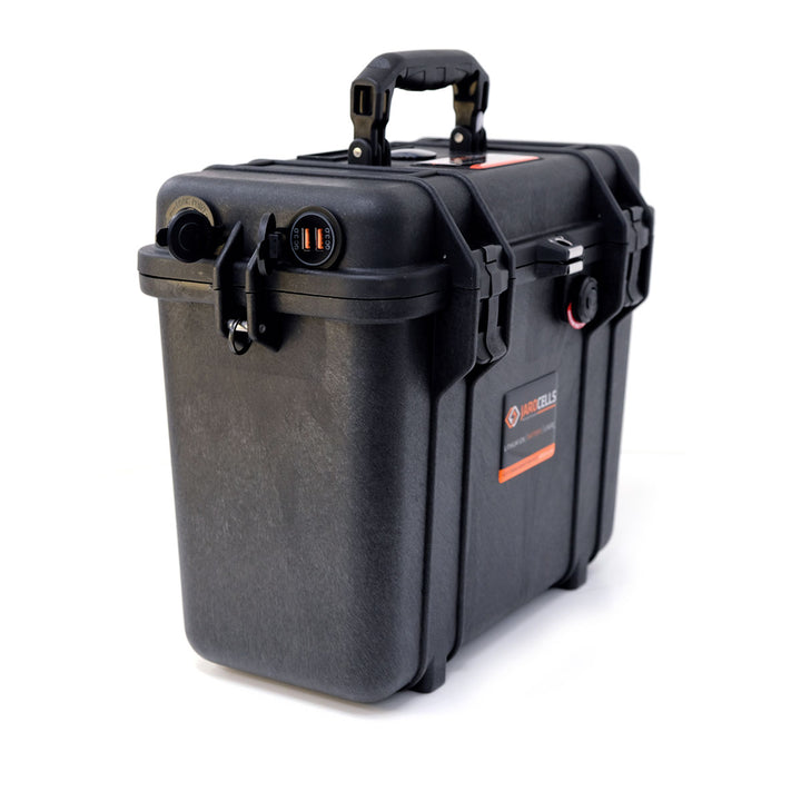 Jarocells LiFePo4 Litiumakku 12V 150Ah Bluetooth kantolaukussa