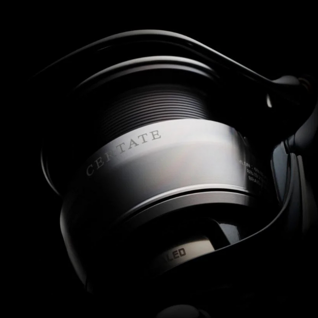 Daiwa 24 Certate G LT2500D Avokela　　　