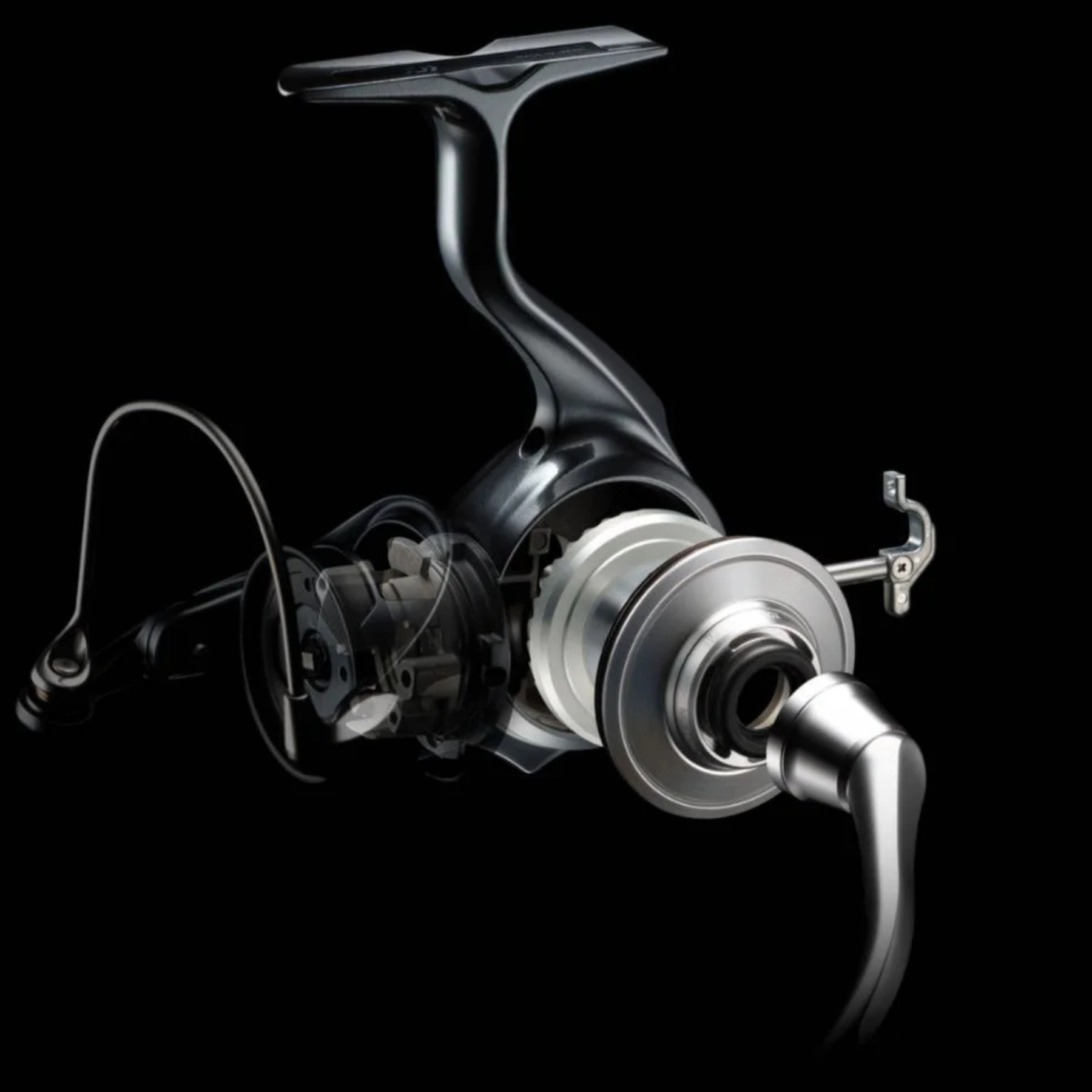 Daiwa 24 Certate G FC LT2500-XH Avokela