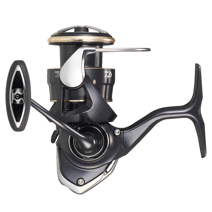 Daiwa 26 Freams LT2500D Avokela