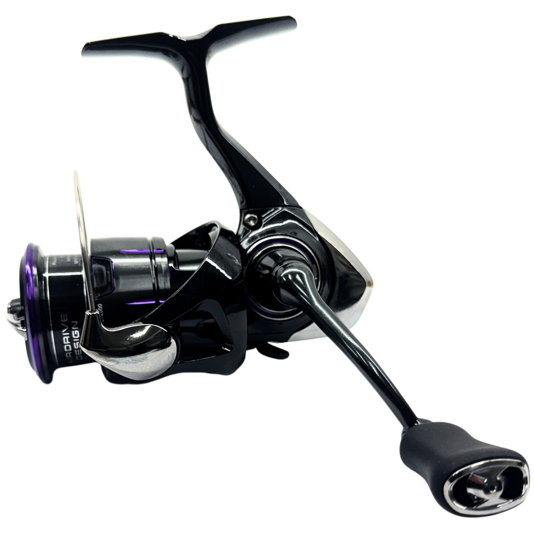 Daiwa 25 Prorex V LT2000 Avokela