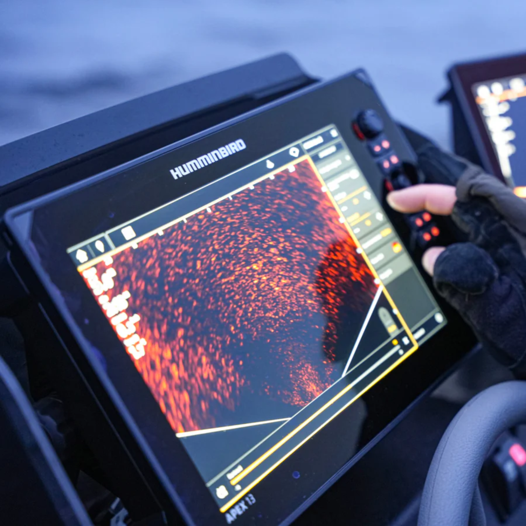 Humminbird Mega Live 2 -livekaikuanturi + Xplore 12" CMSI+ kaikuluotain viistoanturilla