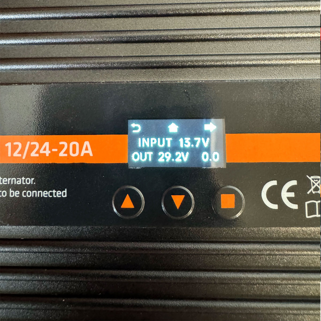 Jarocells LiFePo4 Range Extender 12V/24V-20A välilaturi