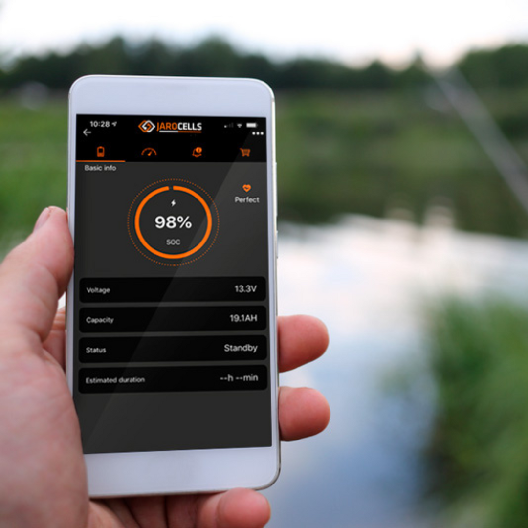 Jarocells Litiumakku 12V 120Ah LiFePo4 BT- ja starttitoiminnolla