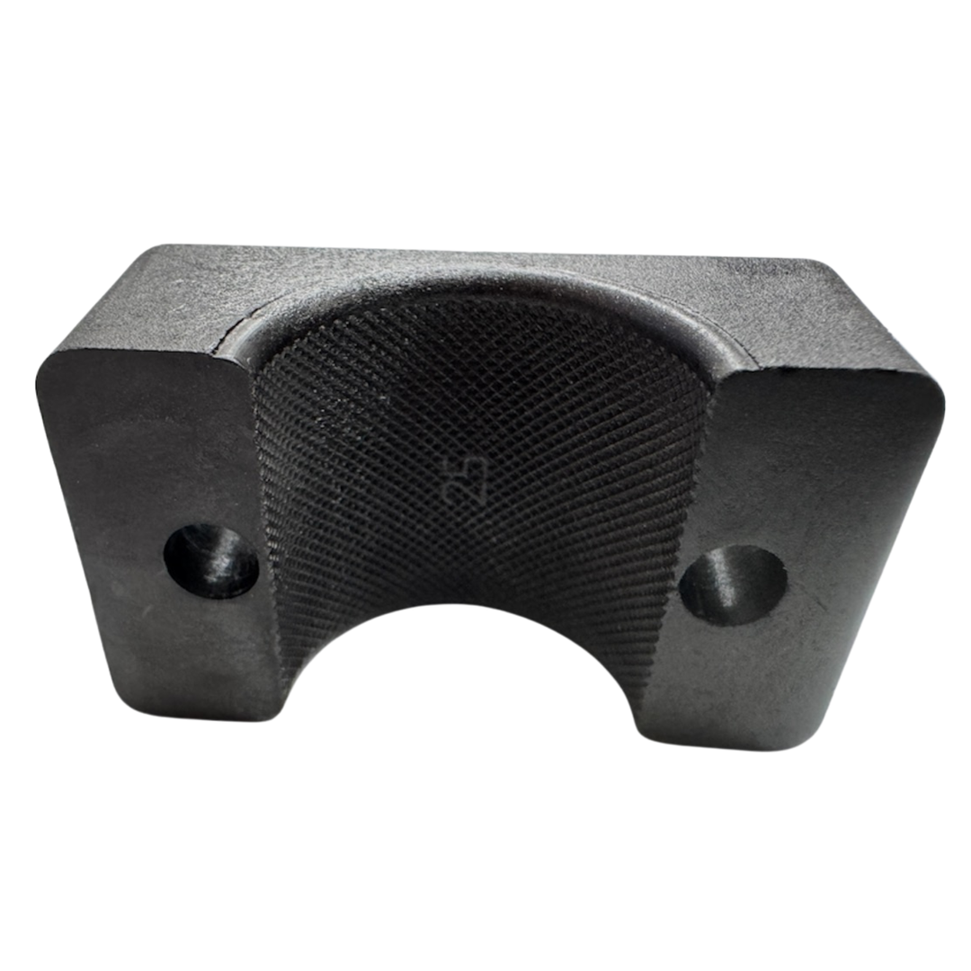 KPF Stauf Putkikiinnike 25 mm (pari) – musta, karhennettu sisäpinta