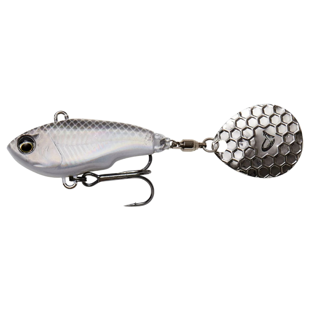 Savage Gear Fat Tail Spin 5.5cm 9g White Silver sivulta, pää vasemmalla