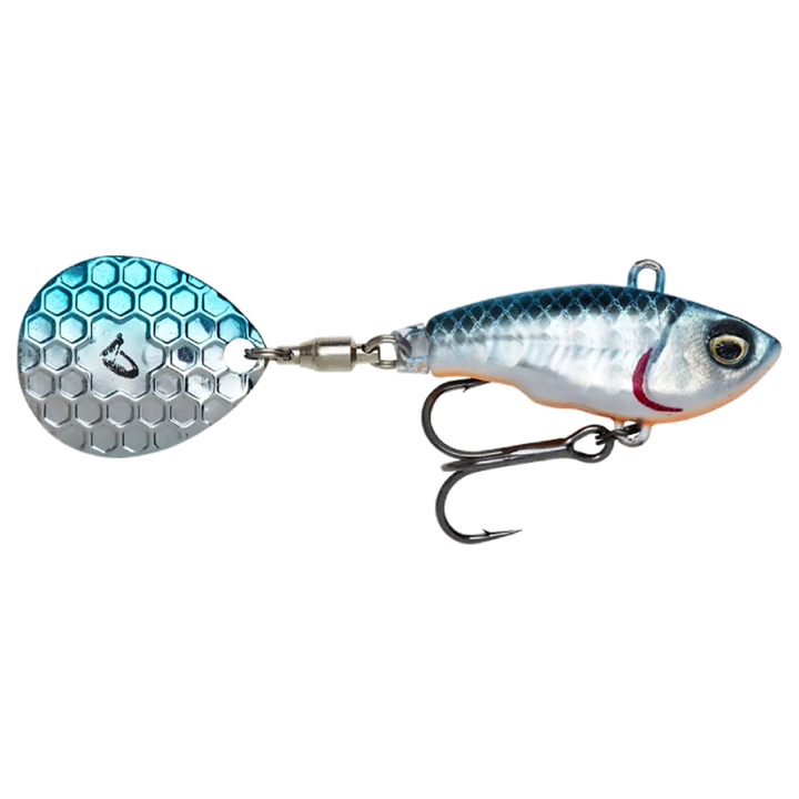 Savage Gear Fat Tail Spin NL (lyijytön) 6.5cm 12.5g Blue Silver sivulta, pää oikealla