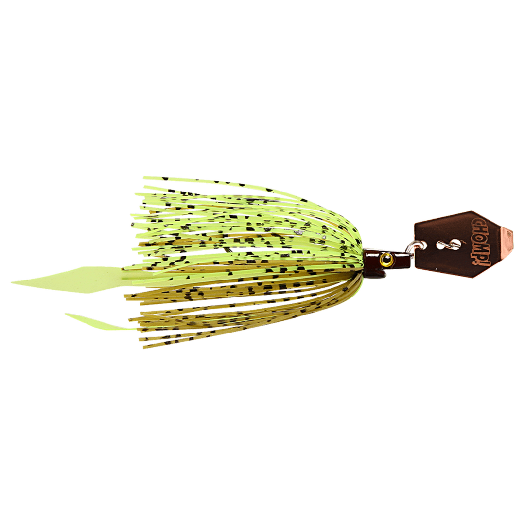 Strike Pro Pig Hula Tiny Chatterbait 7g Pumpkin Chart sivulta, pää oikealla